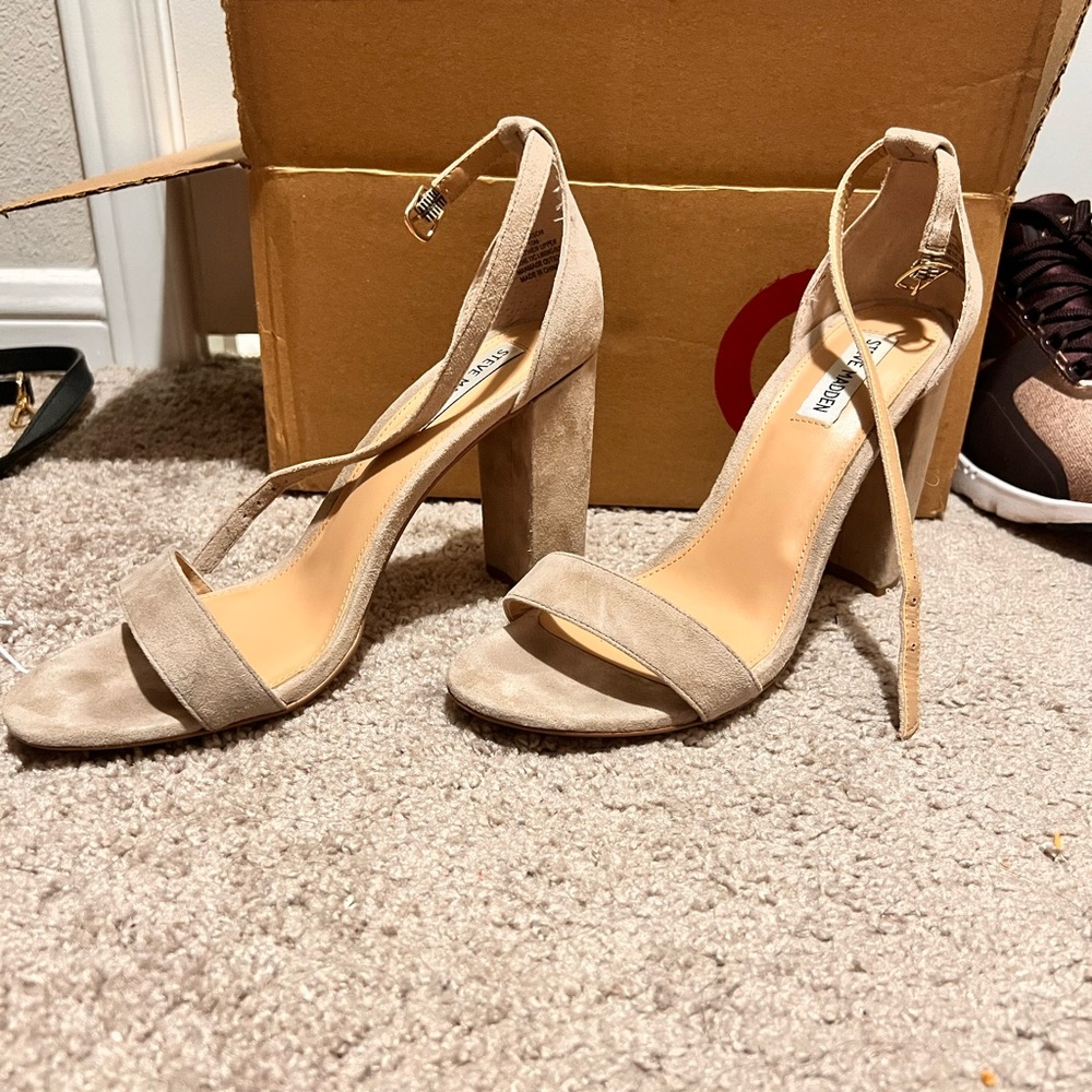Steve Madden Beige Block Heel Sandals
